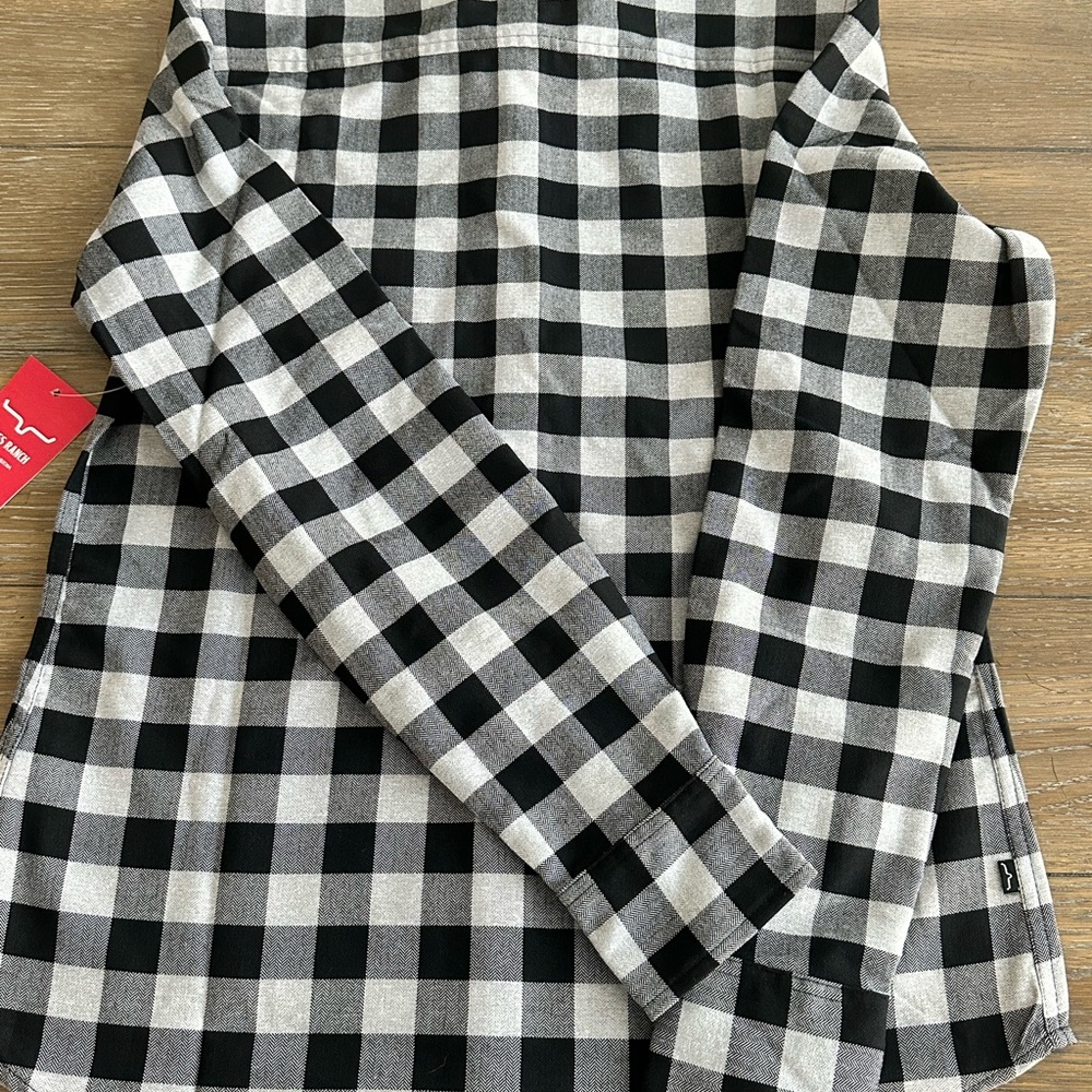 NWT Kimes Ranch LS Garrison button down in Grey Heather, size medium - Picture 4 of 5